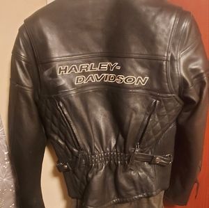 Harley Davison leather women jacket Size Small